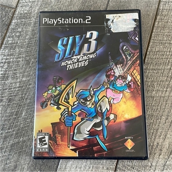 Sly 3 Honor Among Thieves PlayStation 2 Game. - Picture 2 of 4